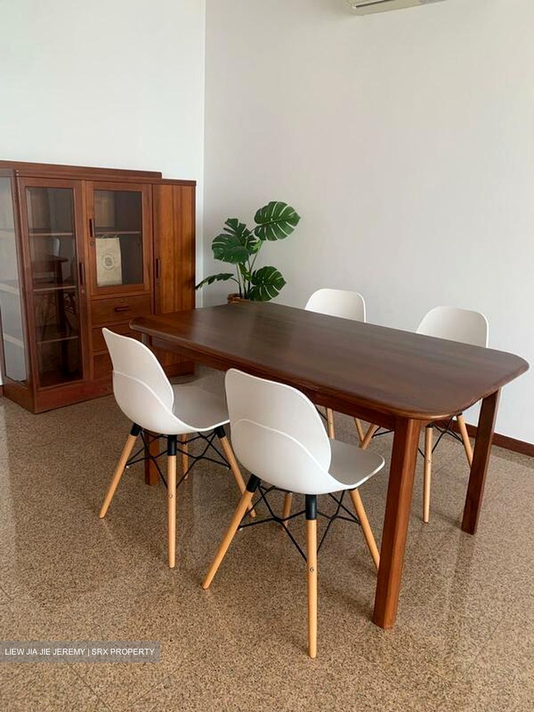 Queens (D3), Condominium #496456241